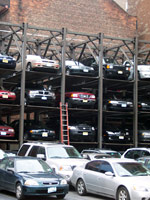 Nueva York: aparcamiento en un solar de Manhattan